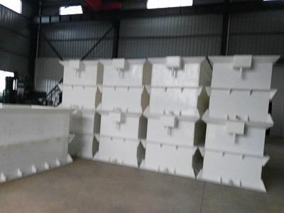 大量批發(fā)電鍍槽 湖南電解槽 長沙電鍍槽 樂海牌化學(xué)鍍成套設(shè)備 訂做化學(xué)鍍成套設(shè)備 PP化學(xué)鍍成套設(shè)備 塑料化學(xué)鍍成套設(shè)備圖片_高清圖_細節(jié)圖